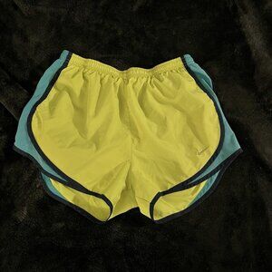 Nike Women’s Medium Dry Fit Lined Shorts Green And Blue used